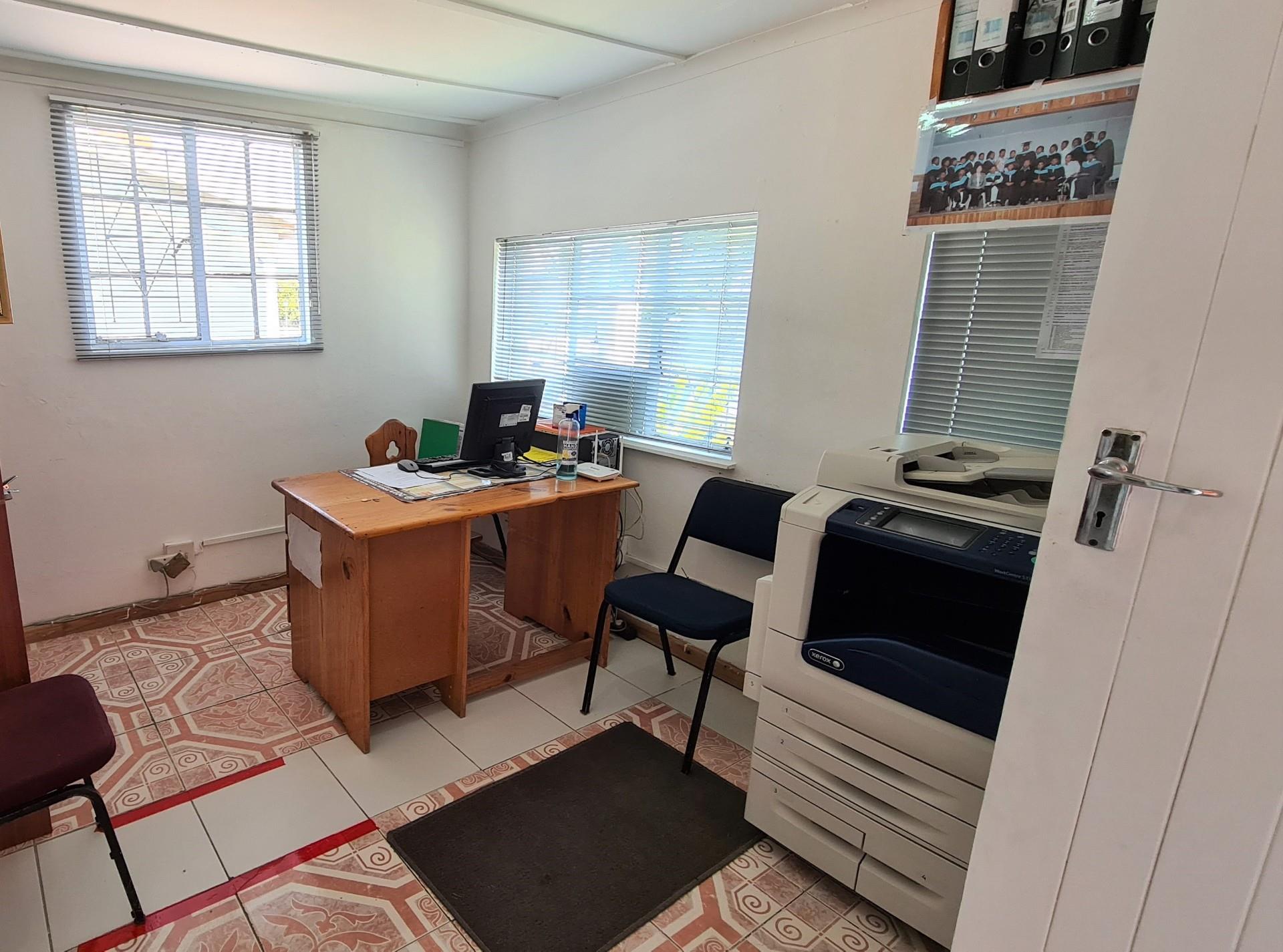 Property and houses for sale in King Williams Town, Eastern Cape RE