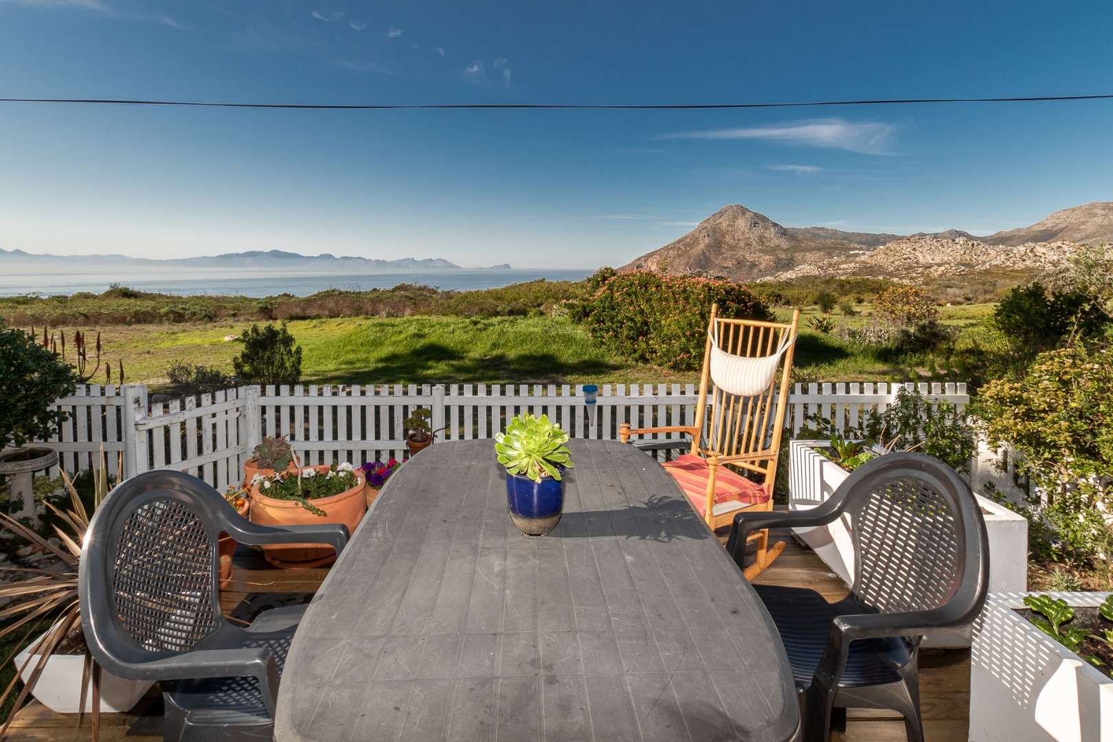 2 Bedroom House For Sale in Simons Town Rural RE/MAX™ of Southern Africa