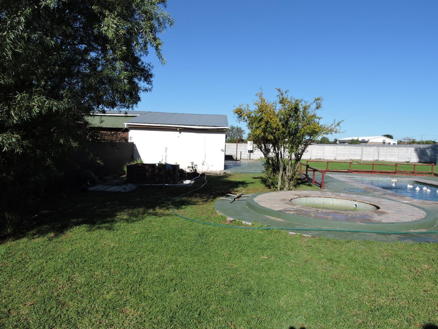 homes for sale in temecula with guest house