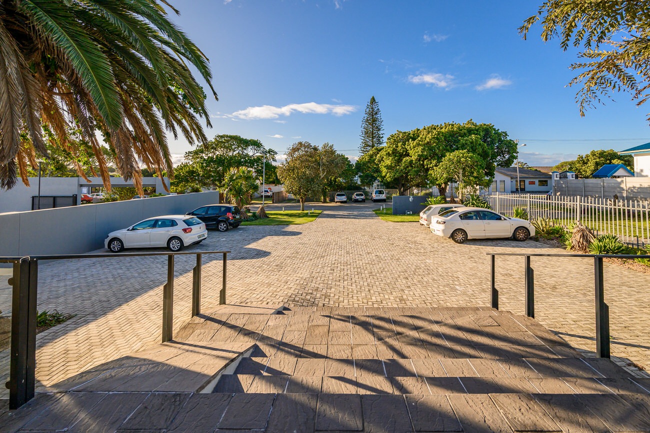 Commercial Property in Newton Park To Rent RE/MAX™ of Southern Africa