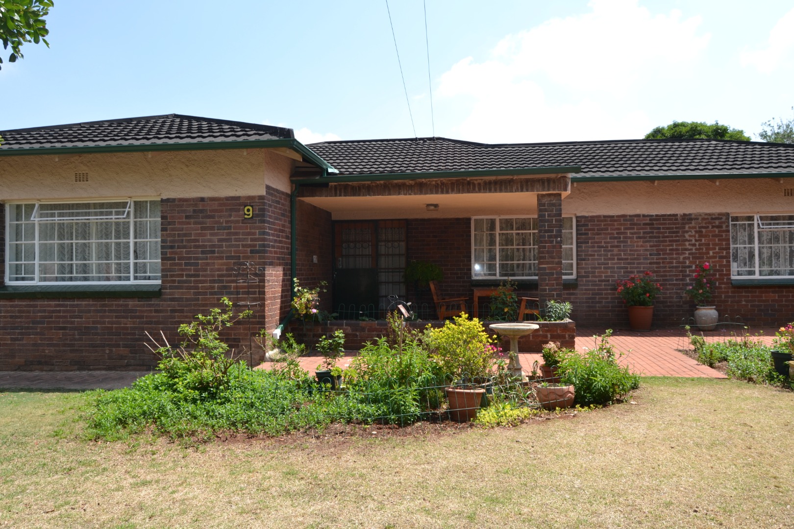 3 Bedroom House For Sale in Primrose Hill RE/MAX™ of Southern Africa