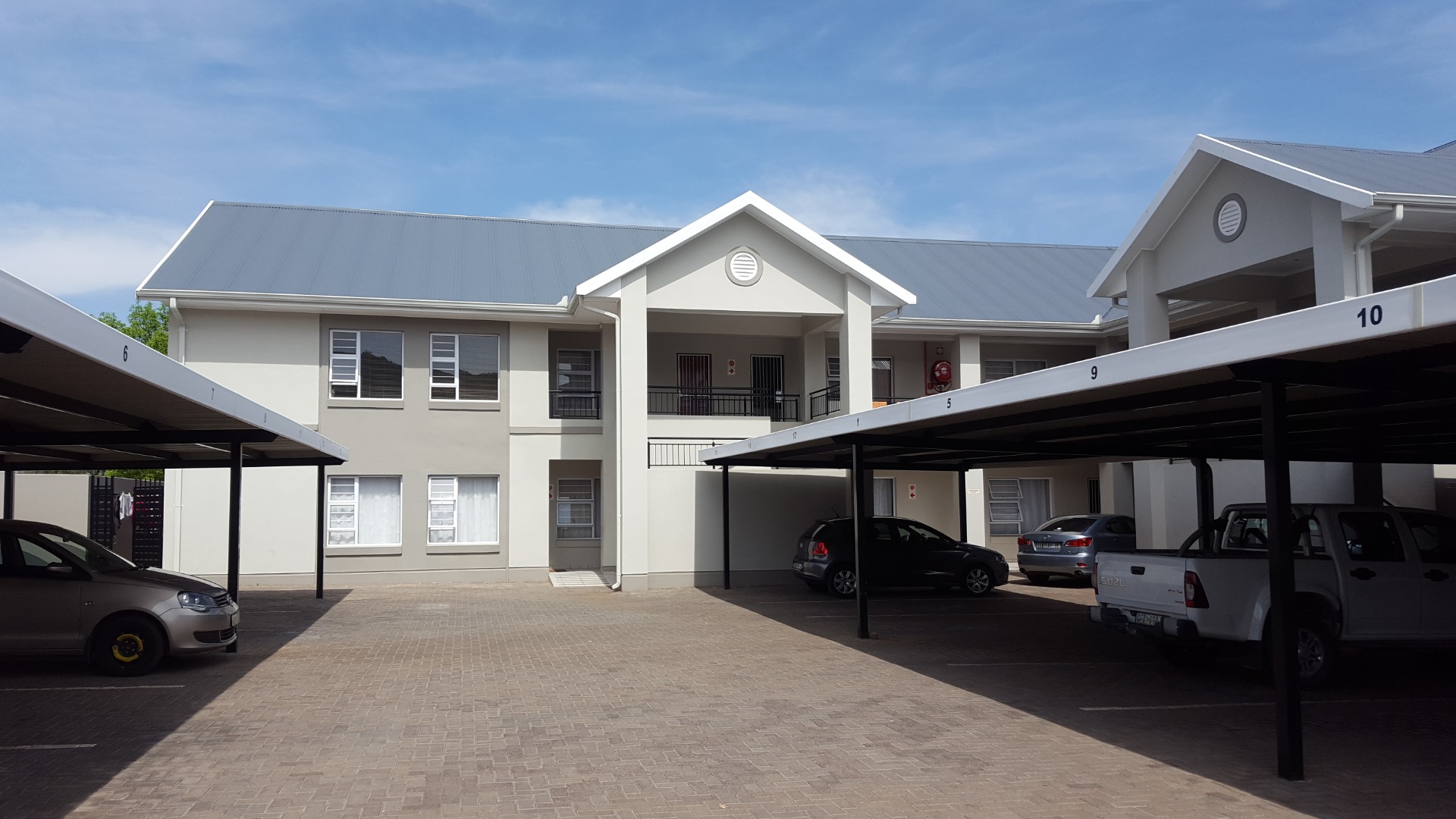 Apartments and flats to rent in Queenstown, Eastern Cape RE/MAX