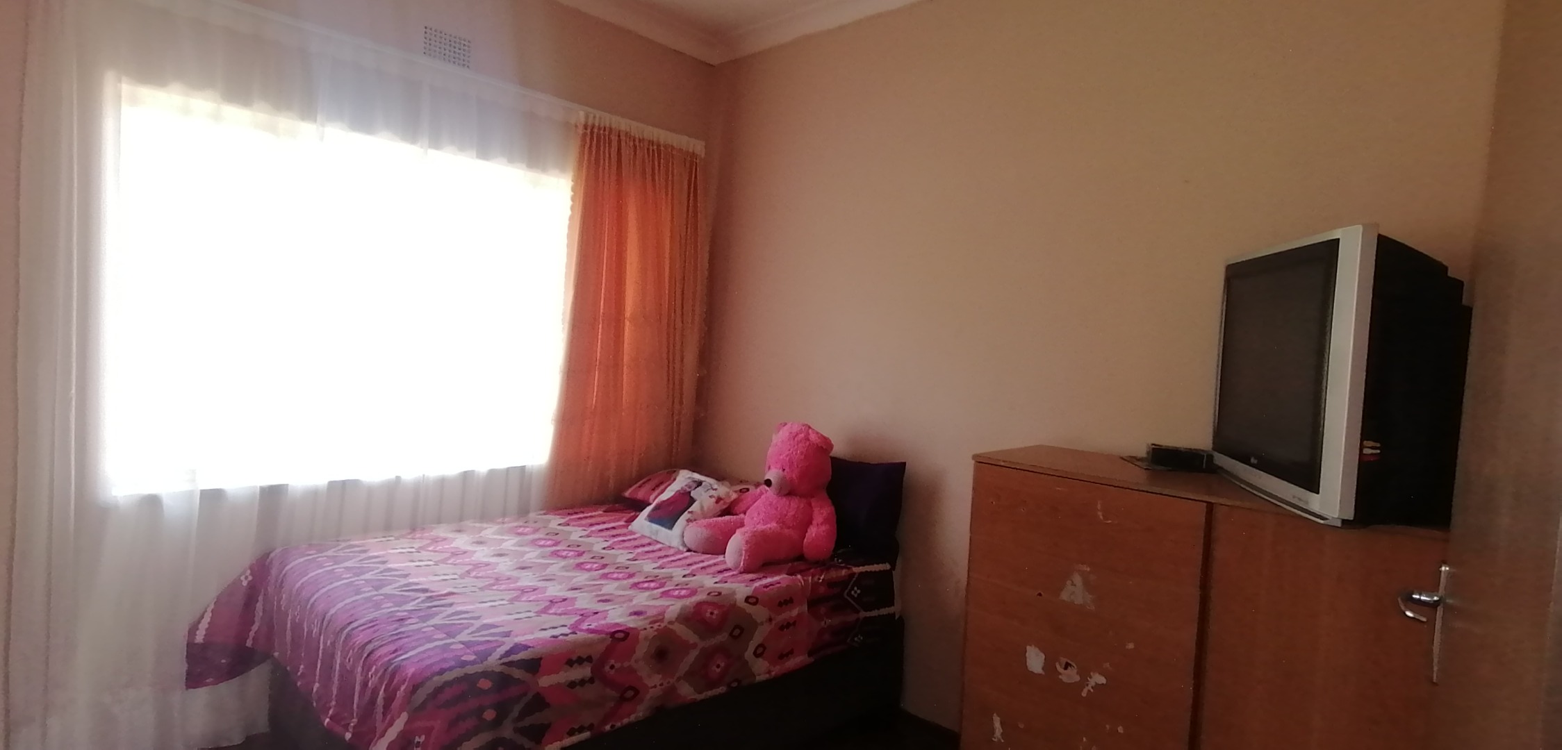 3 Bedroom House For Sale in Harmony RE/MAX™ of Southern Africa