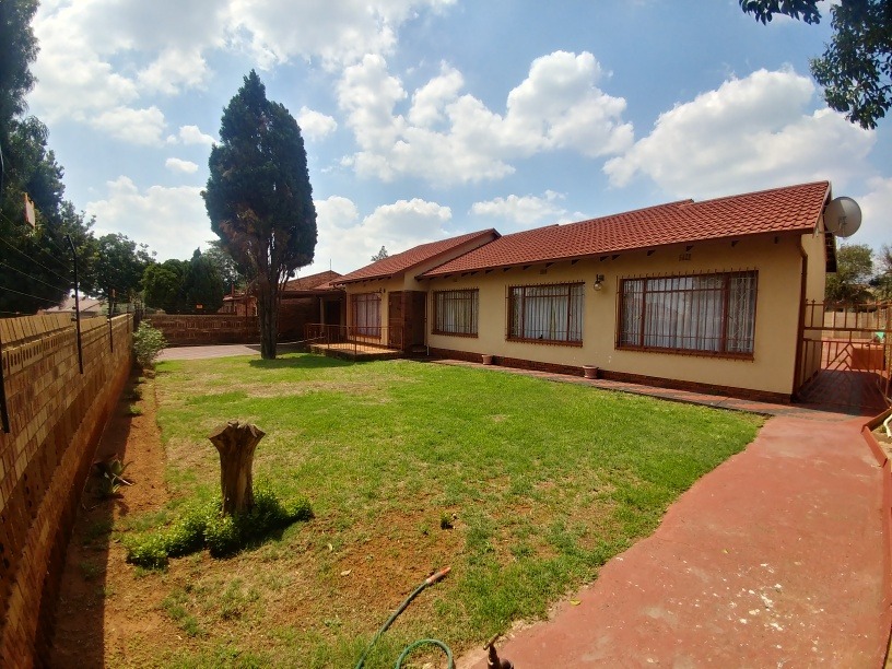 Property and houses for sale in Leondale, Germiston RE/MAX