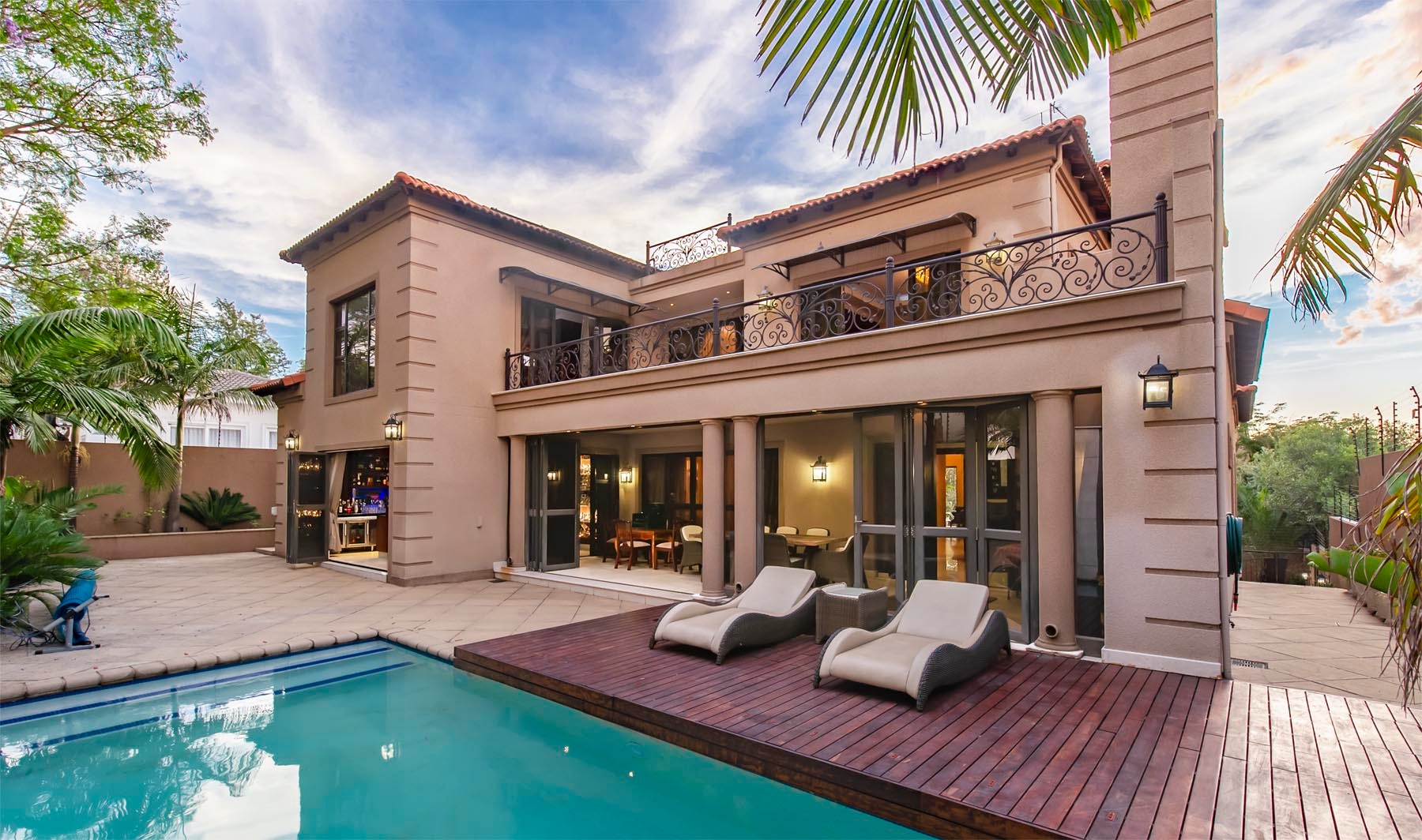 4 Bedroom House For Sale in Bedfordview RE/MAX™ of Southern Africa