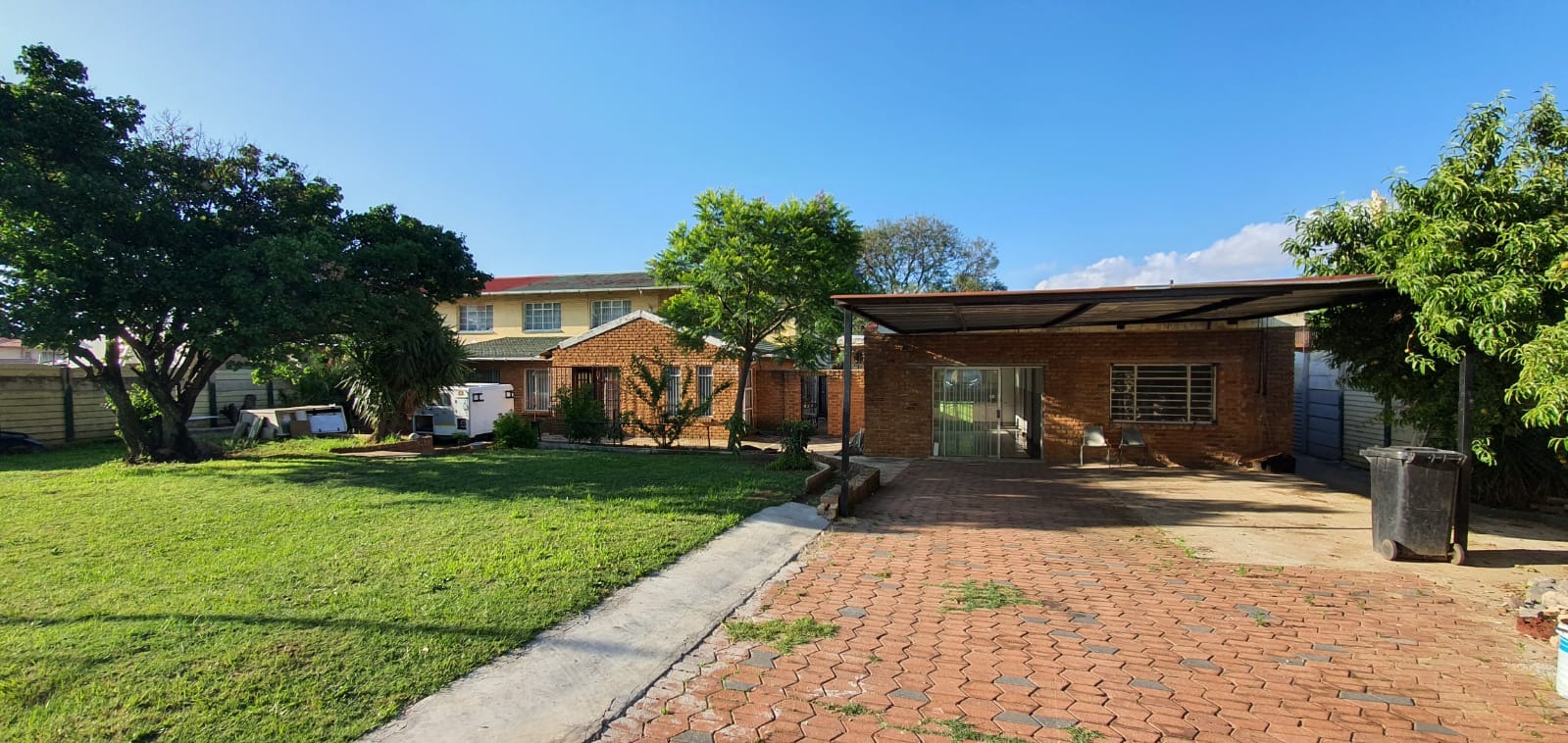 Property for sale in Crown Gardens RE/MAX™ of Southern Africa