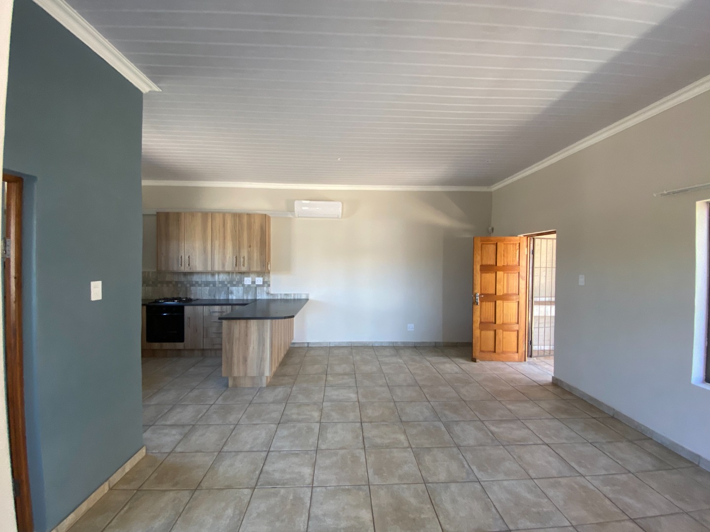 2 Bedroom Townhouse For Sale in Danielskuil RE/MAX™ of Southern Africa