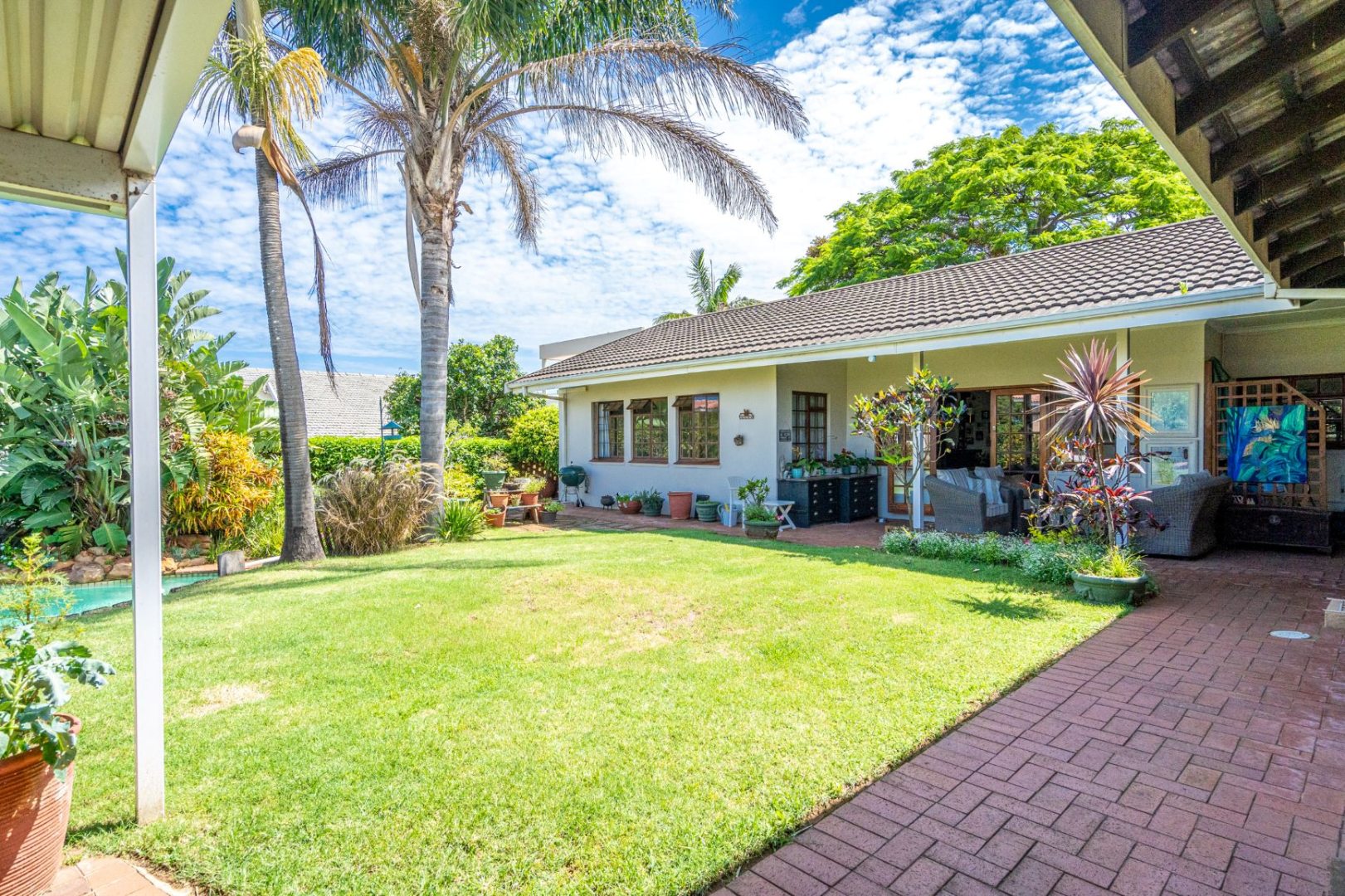 3 Bedroom House For Sale in La Lucia RE/MAX™ of Southern Africa