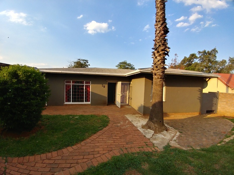 Property and houses for sale in Elsburg, Germiston RE/MAX