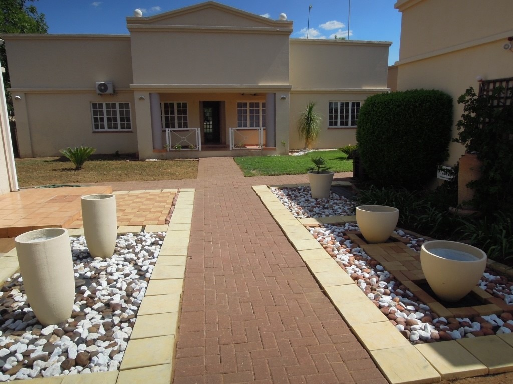 Property for sale in Phakalane RE/MAX of Southern Africa