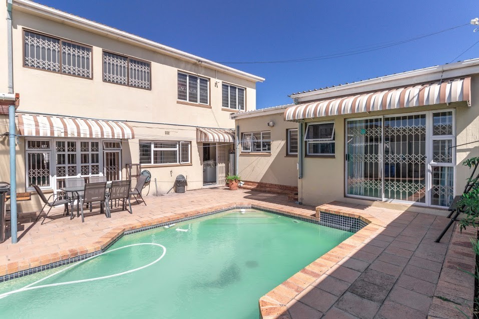 Property for sale in Lansdowne RE/MAX™ of Southern Africa