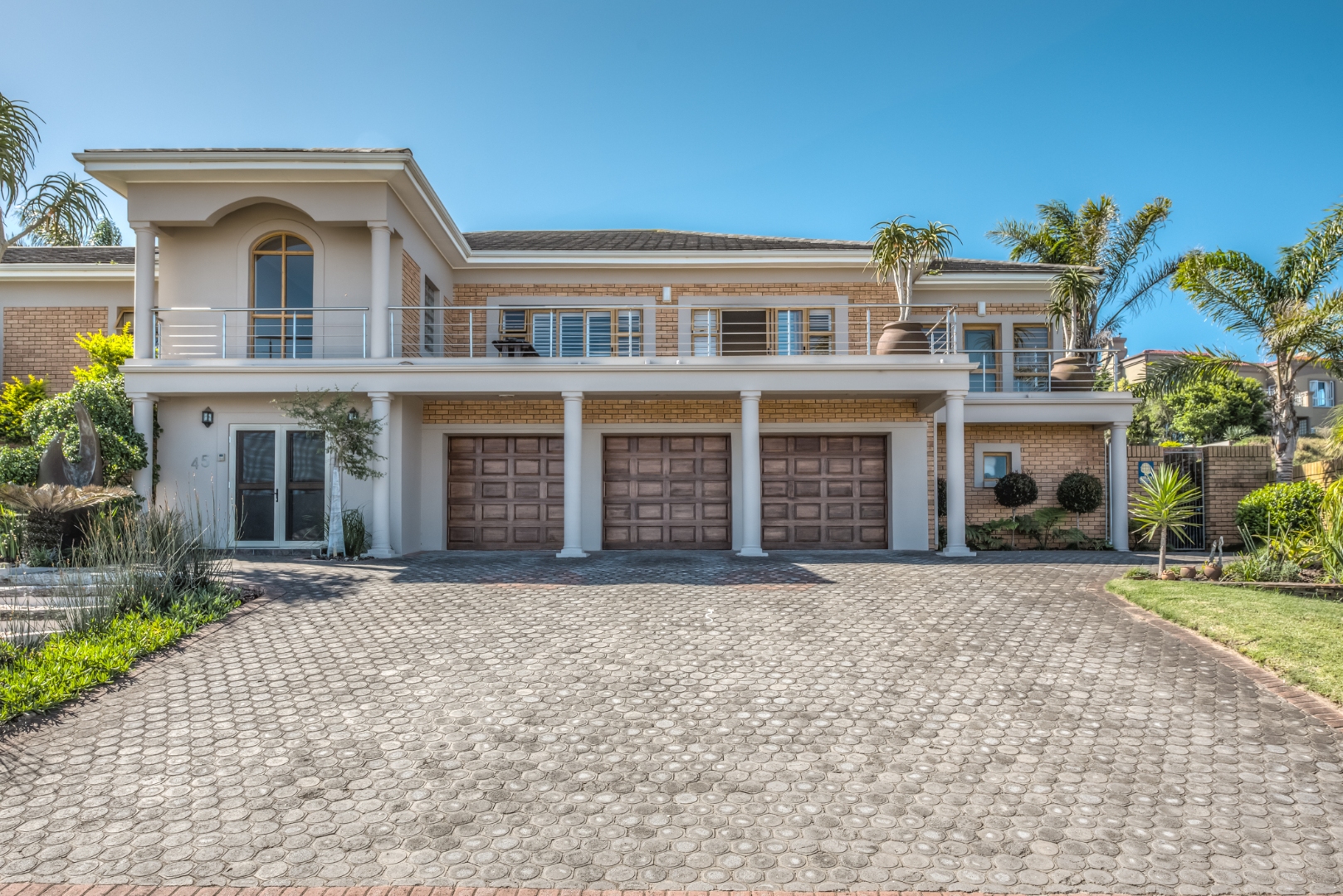 Property for sale in Lovemore Heights RE/MAX™ of Southern Africa