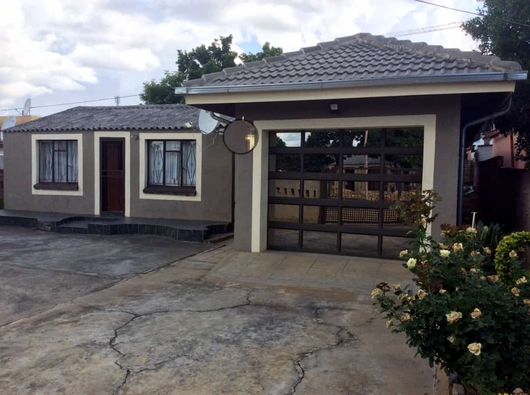 Property for sale in Tlhabane RE/MAX™ of Southern Africa
