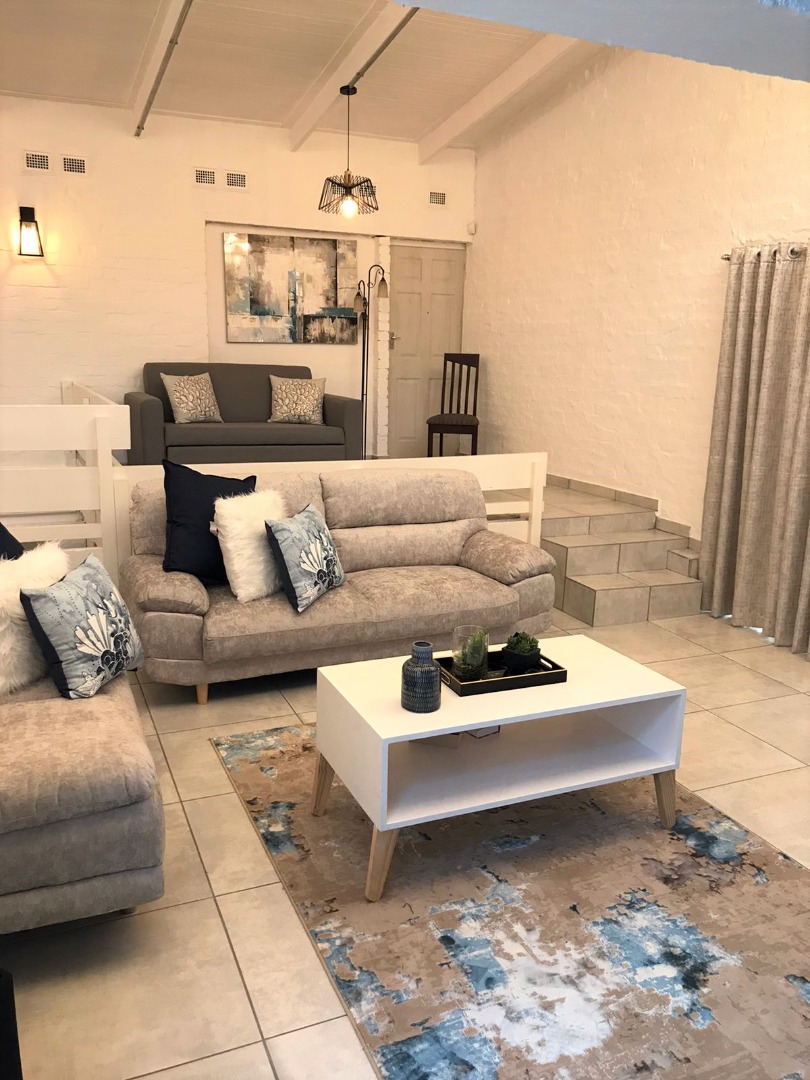 3 Bedroom House For Sale in Musgrave RE/MAX™ of Southern Africa