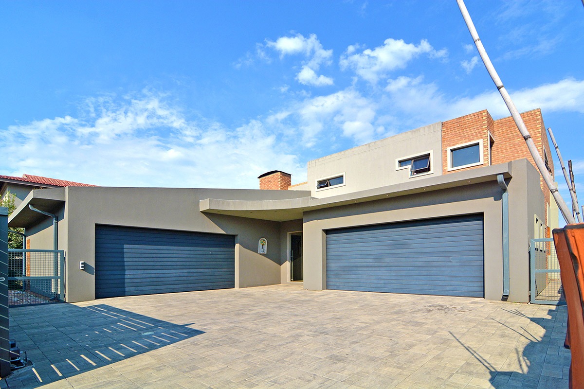 Property and houses for sale in Glen Eagle Estate, Kempton Park RE