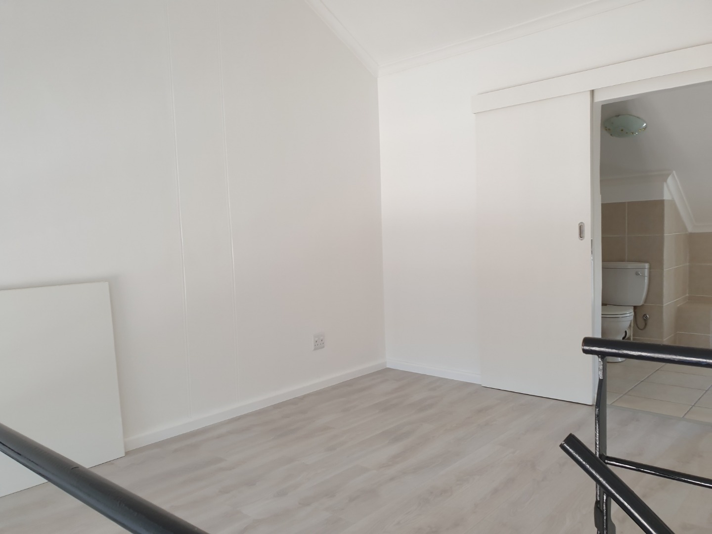 1 Bedroom Apartment / Flat To Rent in Royal Ascot RE/MAX™ of Southern