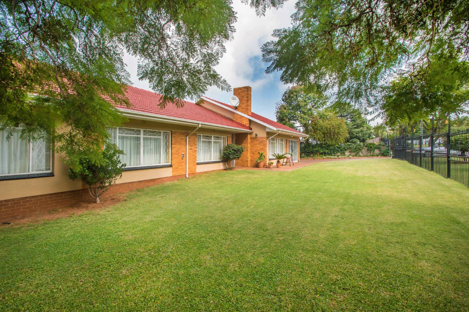 Property and houses for sale in Florida Park, Gauteng RE/MAX