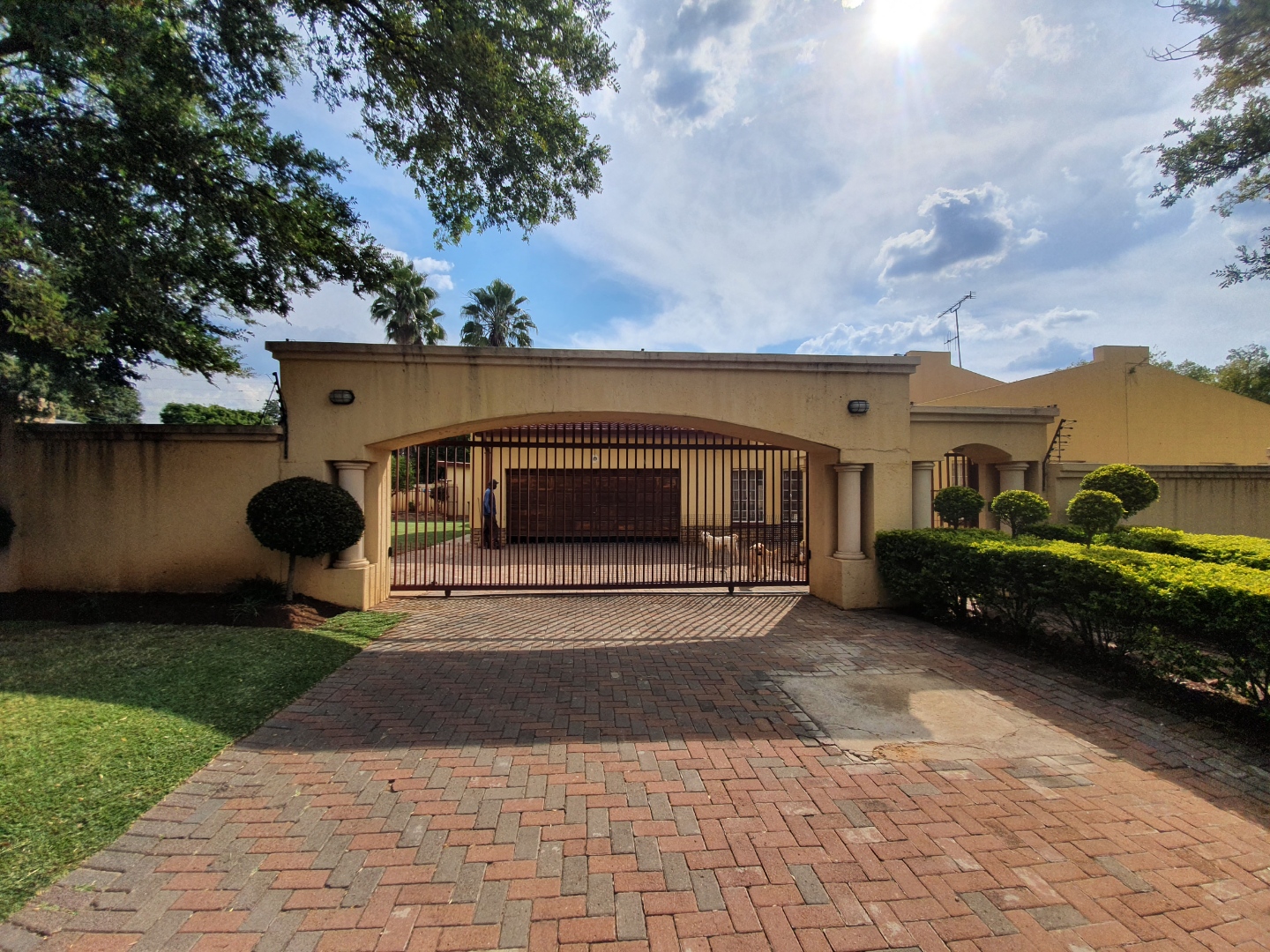 Property and houses for sale in Queenswood, Pretoria RE/MAX™