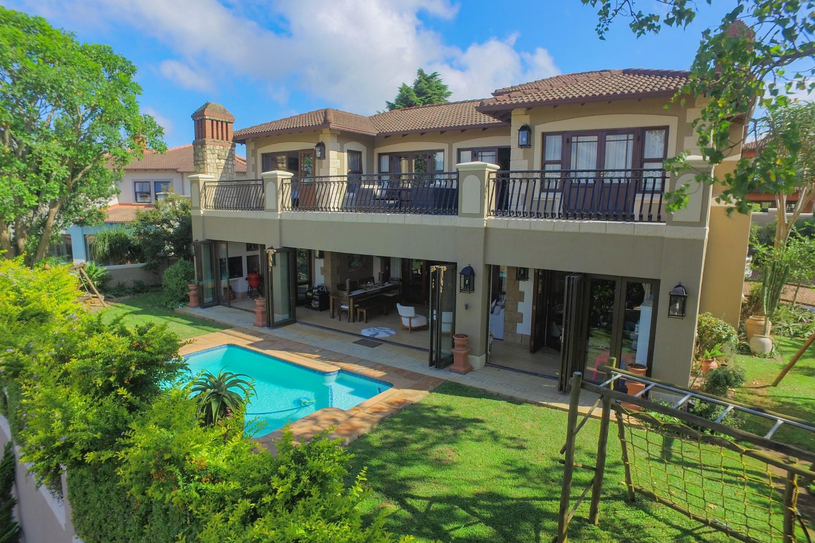 5 Bedroom House For Sale in Plantations Estate RE/MAX™ of Southern Africa