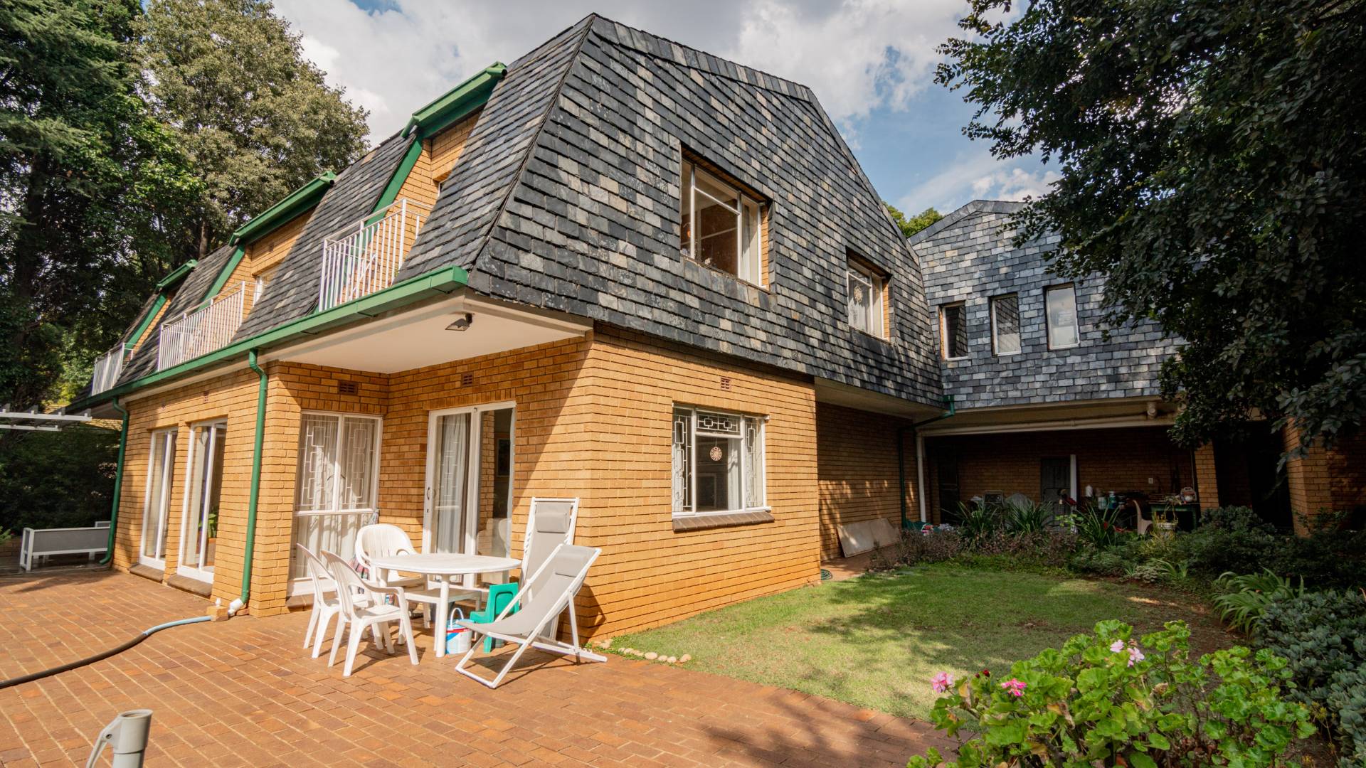 5 Bedroom House For Sale in Lambton RE/MAX™ of Southern Africa