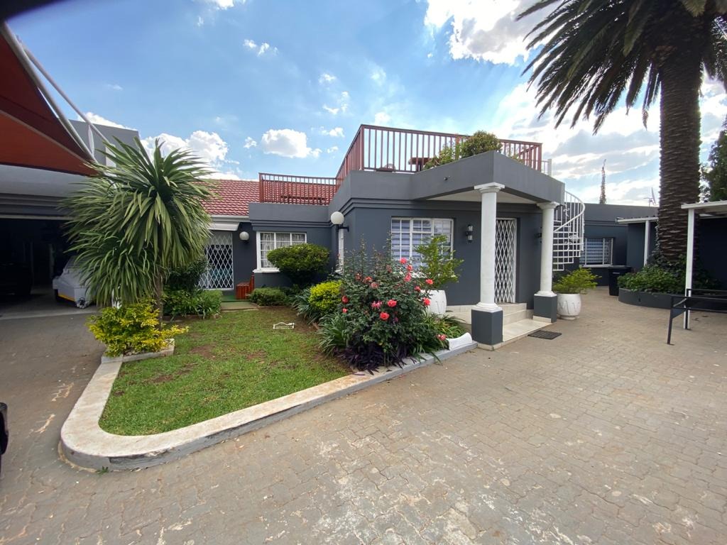 4 Bedroom House For Sale in Van Dyk Park RE/MAX™ of Southern Africa