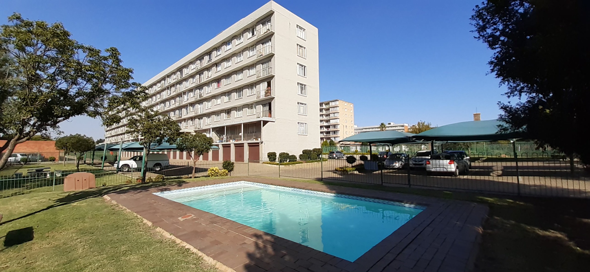 Property and houses for sale in Queenswood, Pretoria RE/MAX™