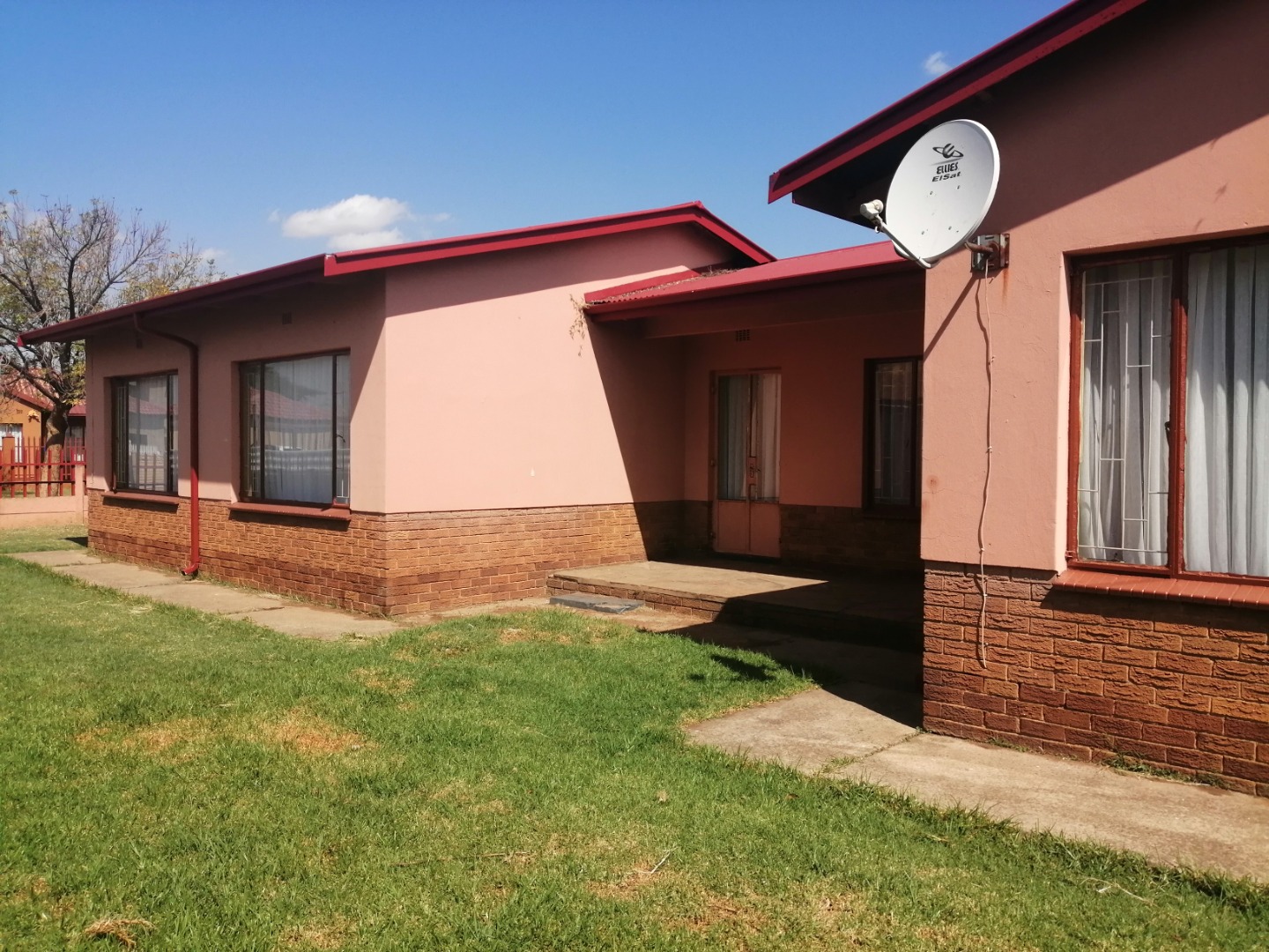 3 Bedroom House For Sale in Vanderbijlpark CE 4 RE/MAX™ of Southern