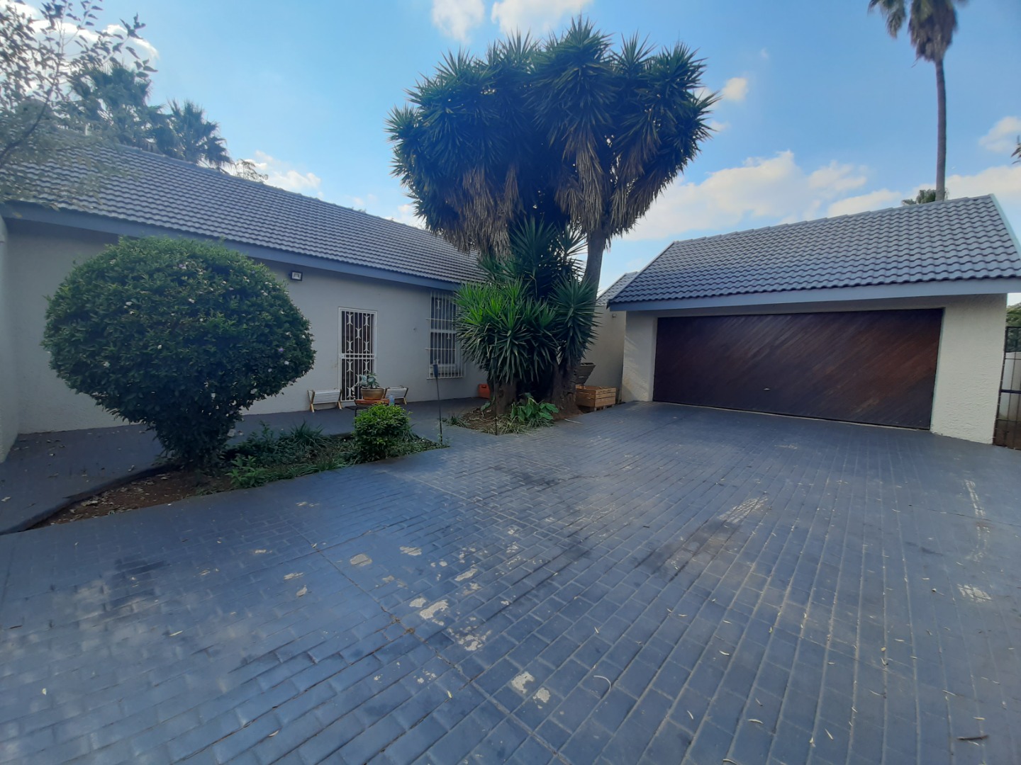 4 Bedroom House For Sale in Brackenhurst RE/MAX™ of Southern Africa