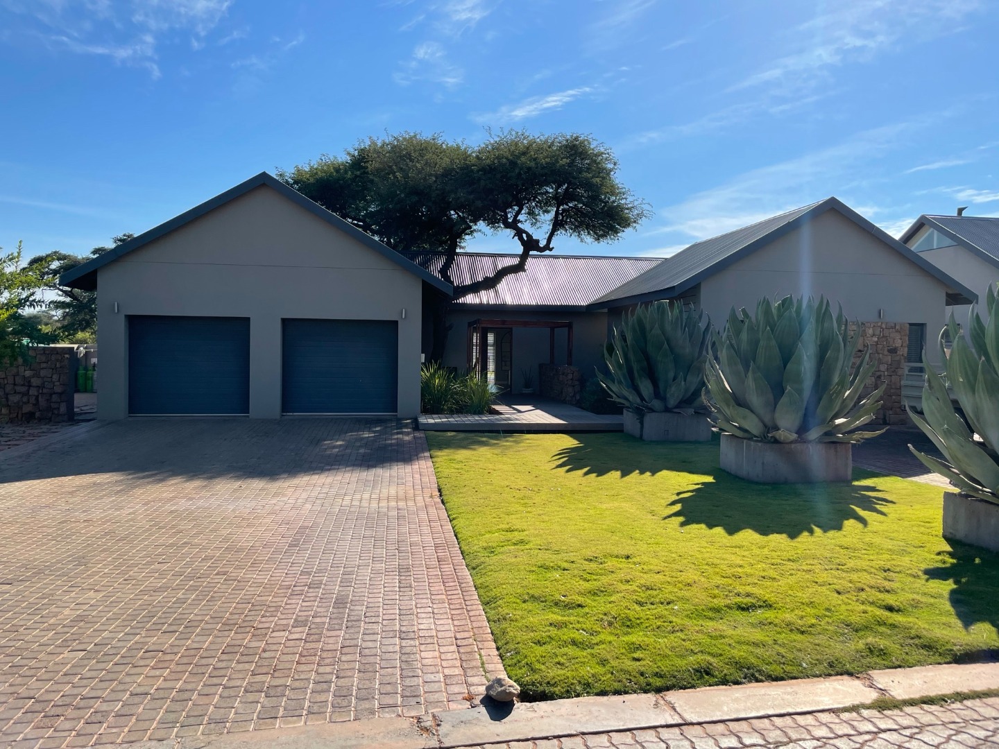3 Bedroom House For Sale in Kathu RE/MAX™ of Southern Africa