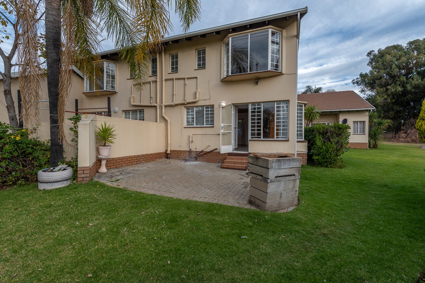1.5 Bedroom Townhouse For Sale in Ormonde RE/MAX™ of Southern Africa