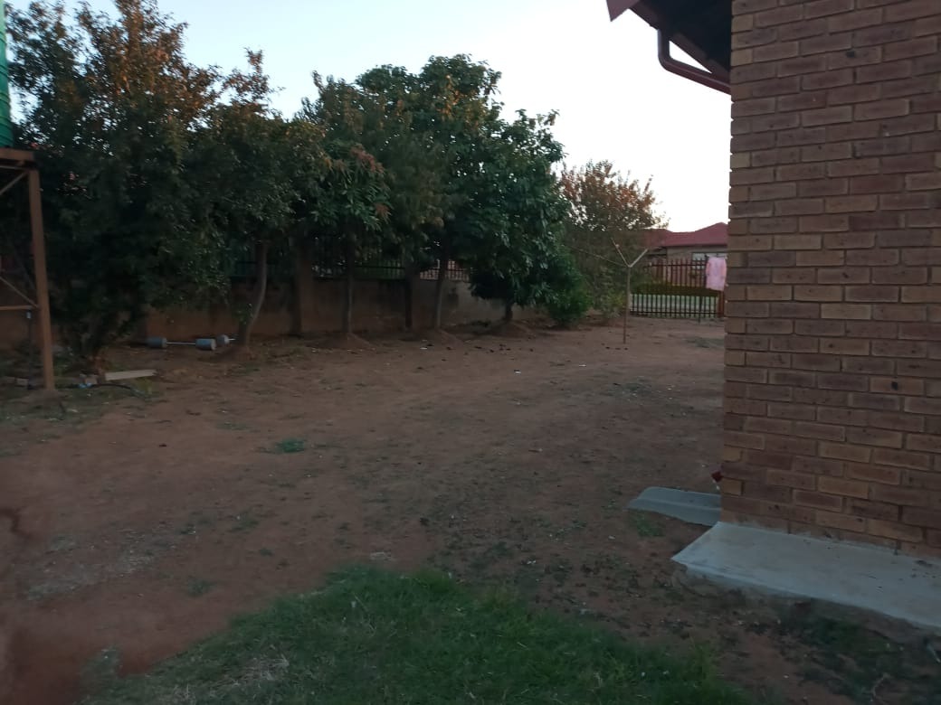 3 Bedroom House For Sale in Kwamhlanga RE/MAX™ of Southern Africa