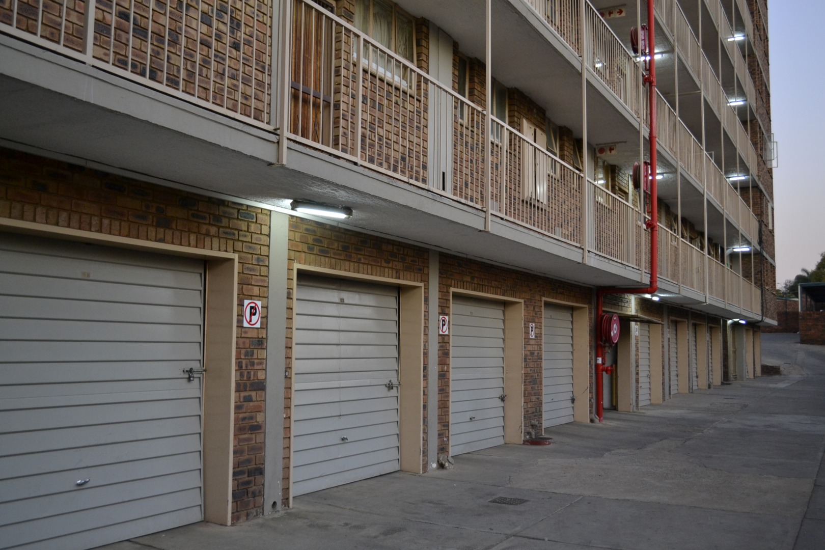 2.5 Bedroom Apartment / Flat For Sale in Silverton RE/MAX™ of