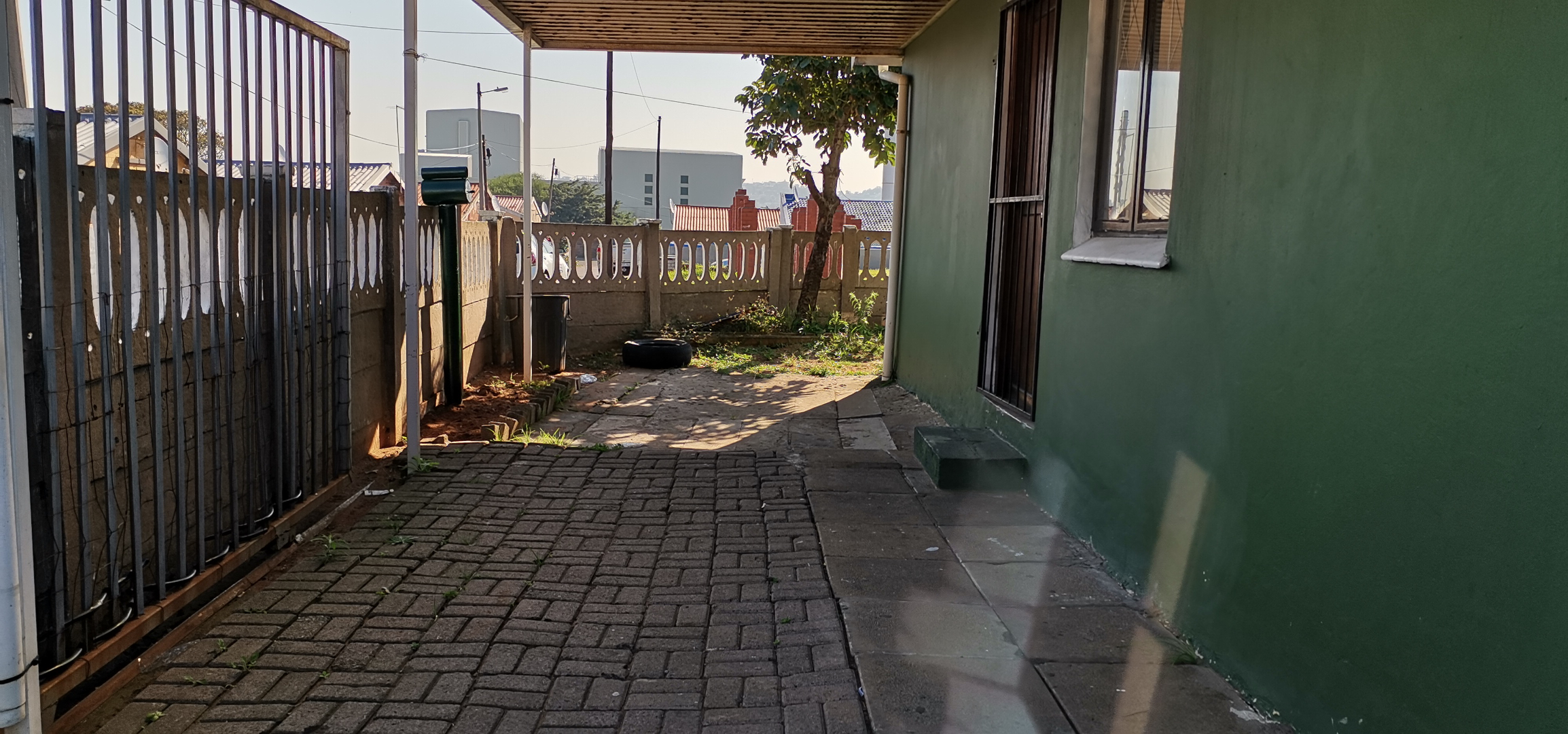 5 Bedroom House For Sale in Austerville RE/MAX™ of Southern Africa