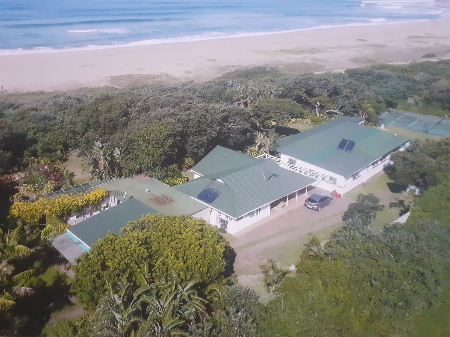 7 Bedroom House For Sale in Bazley Beach RE/MAX™ of Southern Africa
