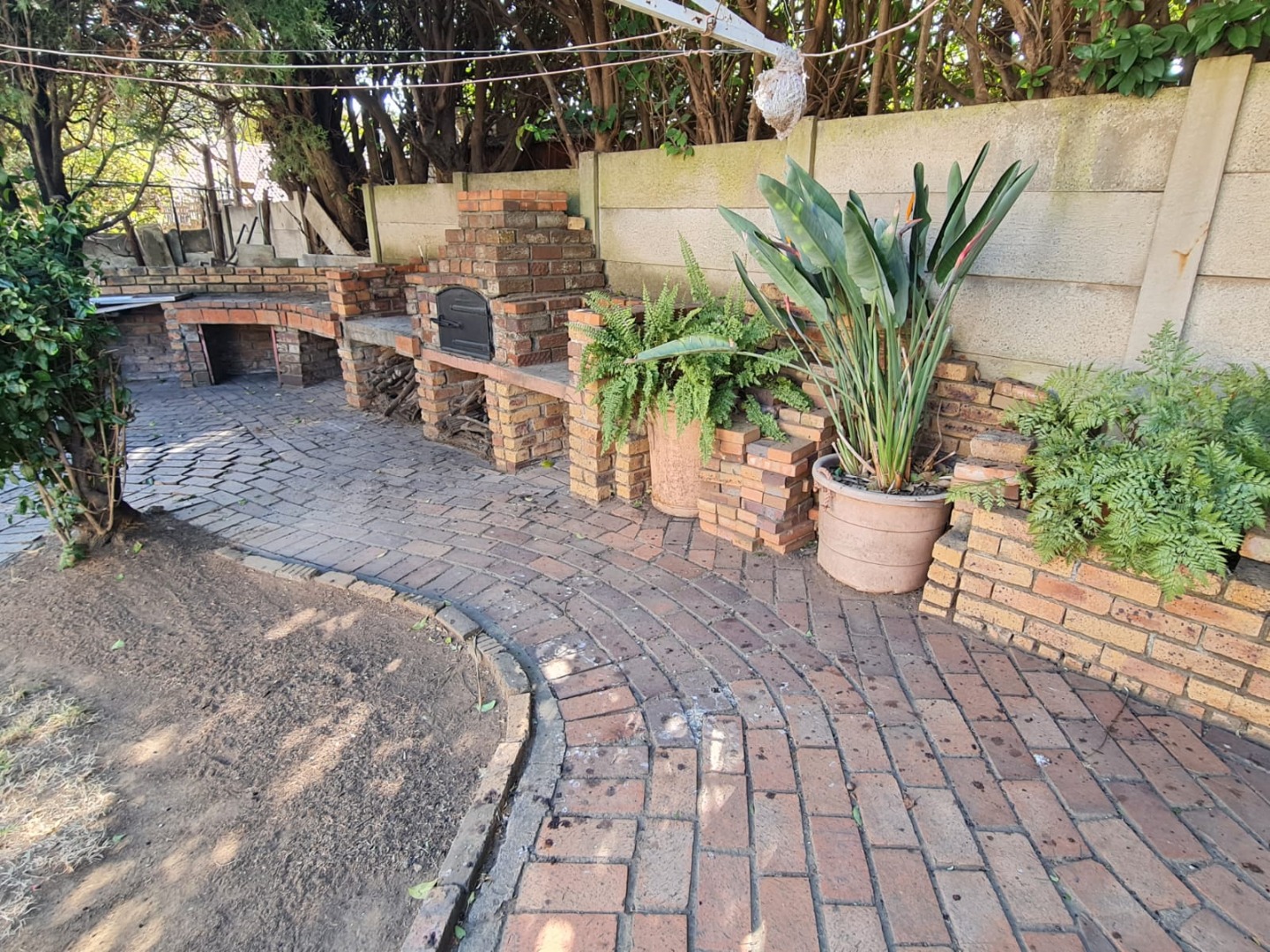 3 Bedroom House For Sale in Edenvale Central RE/MAX™ of Southern Africa