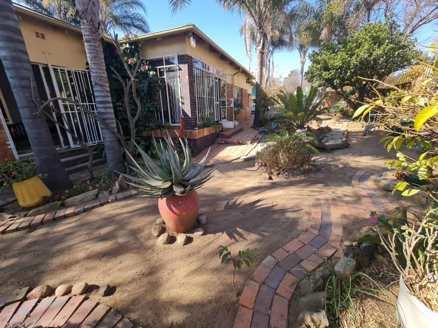 3 Bedroom House For Sale in Edenvale Central RE/MAX™ of Southern Africa