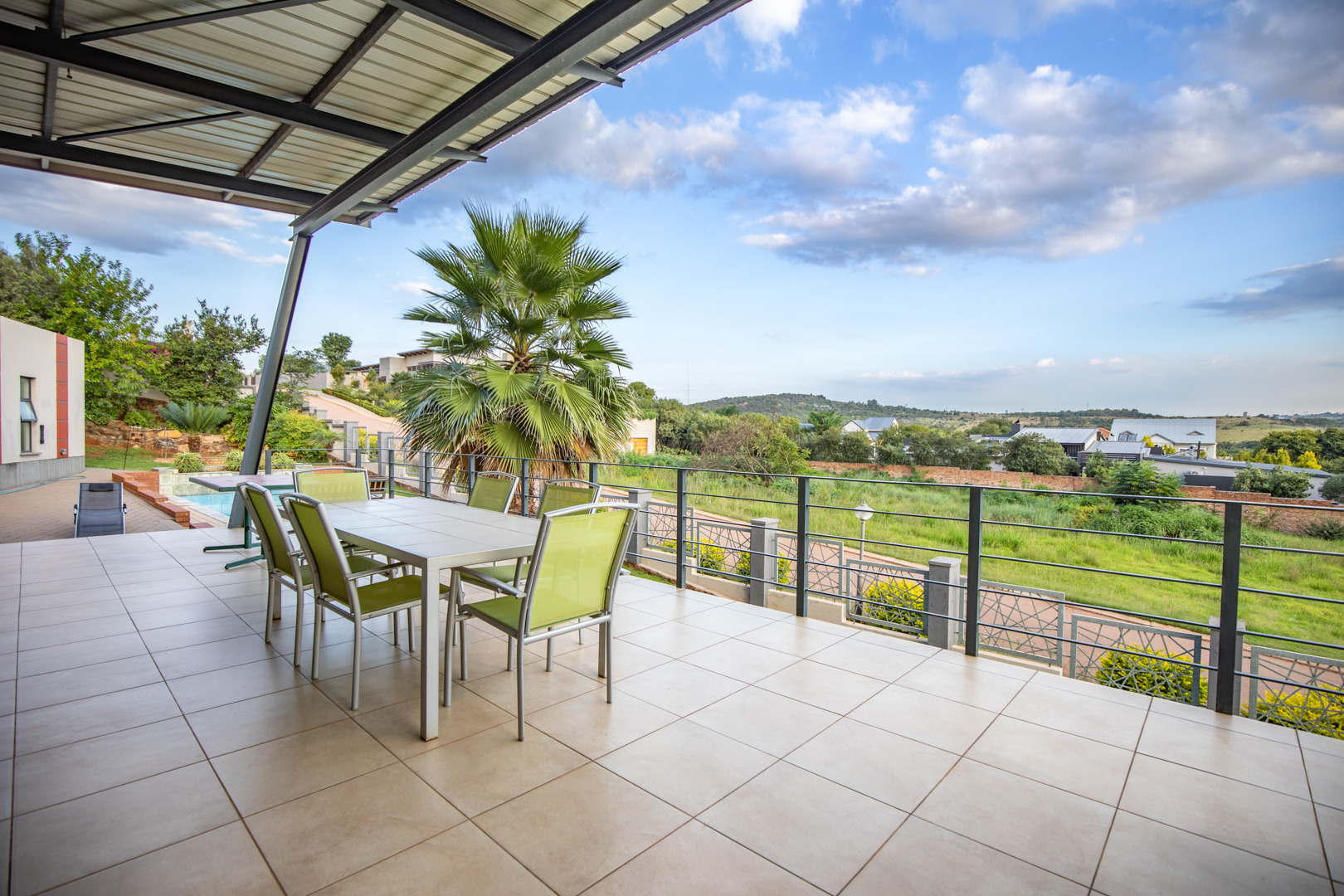 4 Bedroom House For Sale in Zwavelpoort AH RE/MAX™ of Southern Africa