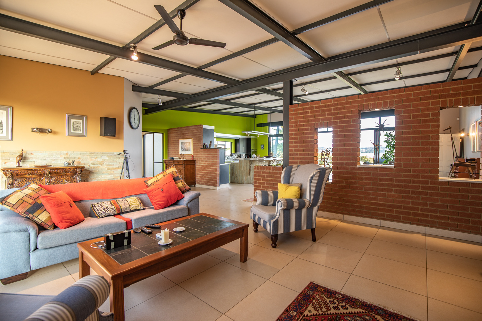 4 Bedroom House For Sale in Zwavelpoort AH RE/MAX™ of Southern Africa