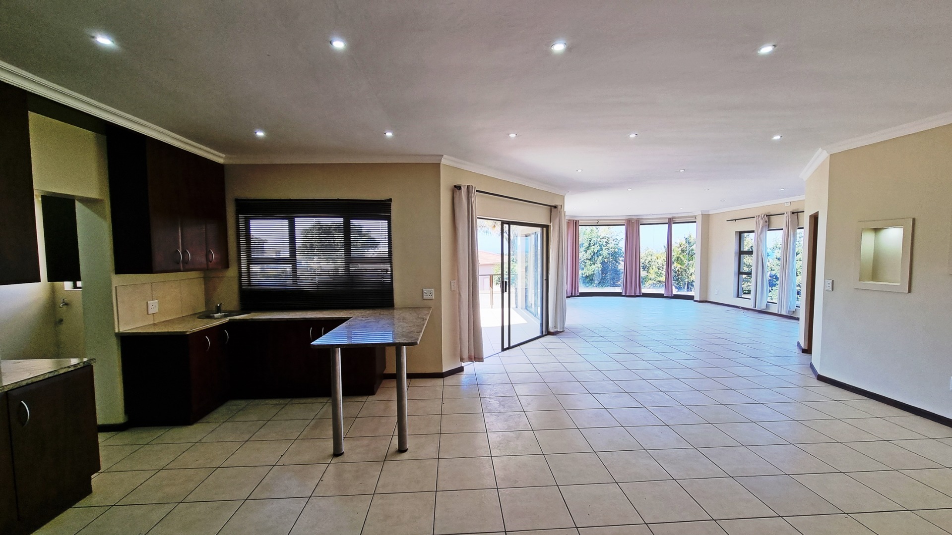 3 Bedroom House For Sale in Shelly Beach RE/MAX™ of Southern Africa