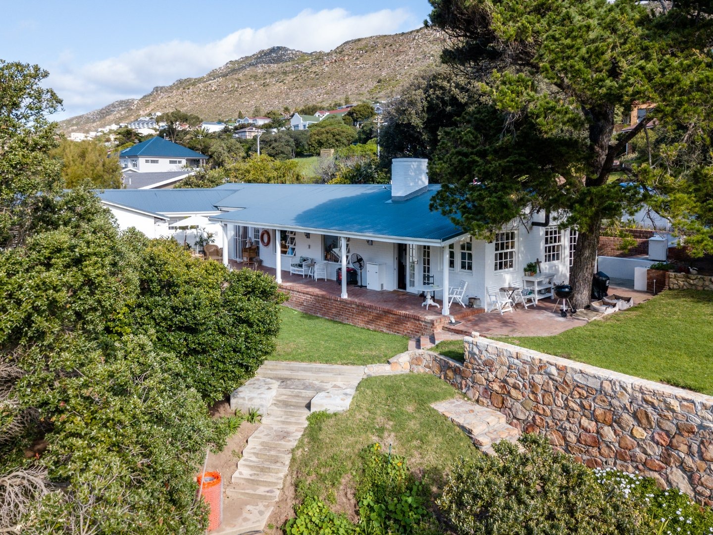 4 Bedroom House For Sale in Fish Hoek RE/MAX™ of Southern Africa