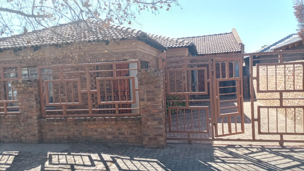 Property and houses for sale in Danville, Pretoria RE/MAX