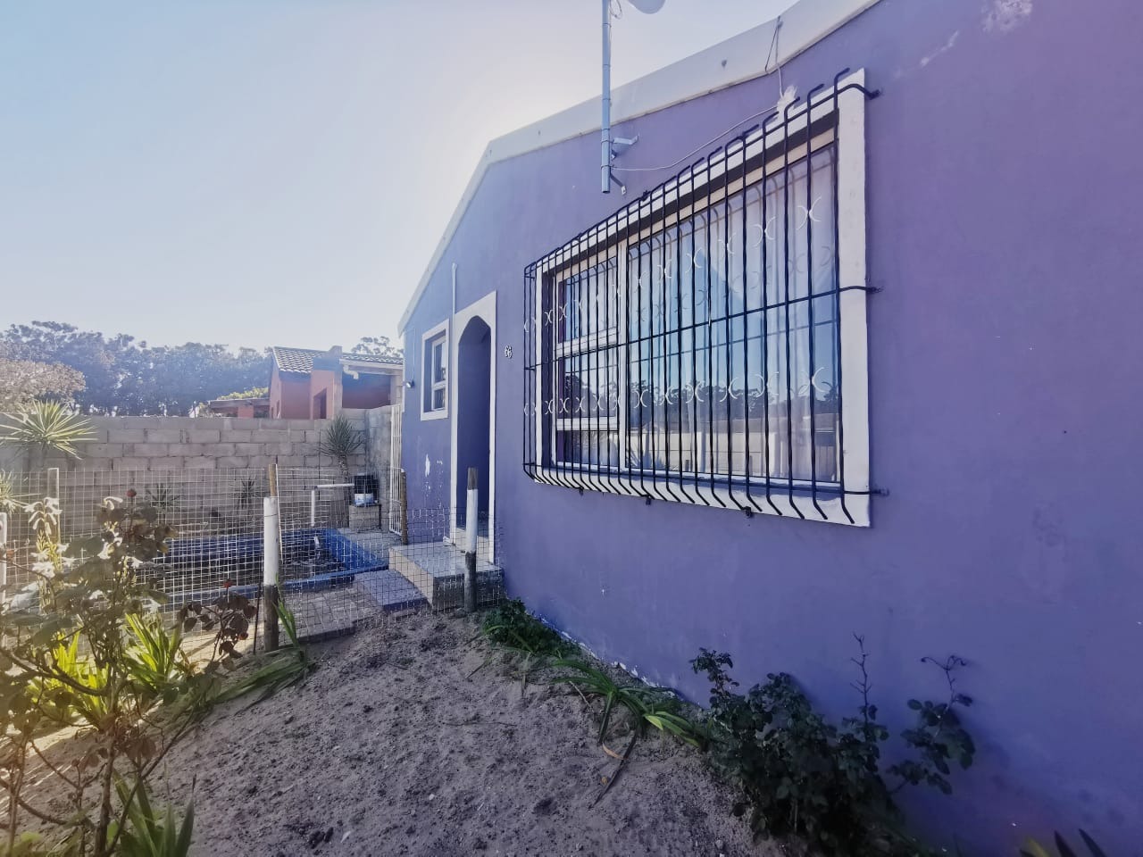 3 Bedroom House For Sale in Robinvale RE/MAX™ of Southern Africa