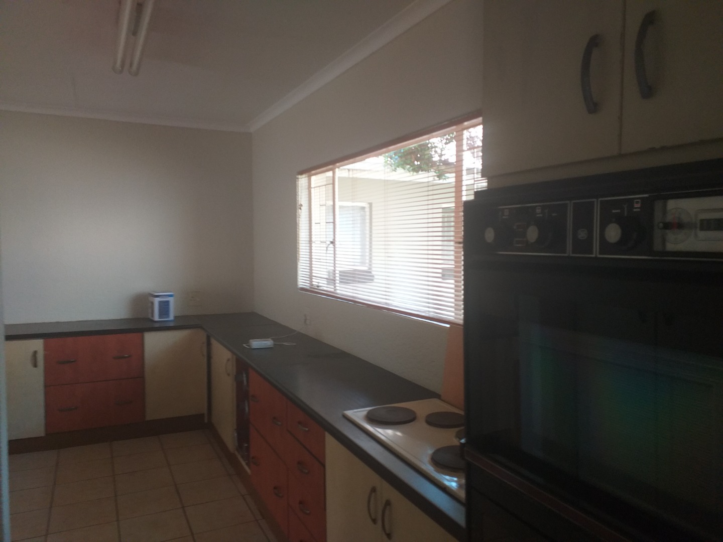 5 Bedroom House To Rent in Flora Park RE/MAX™ of Southern Africa