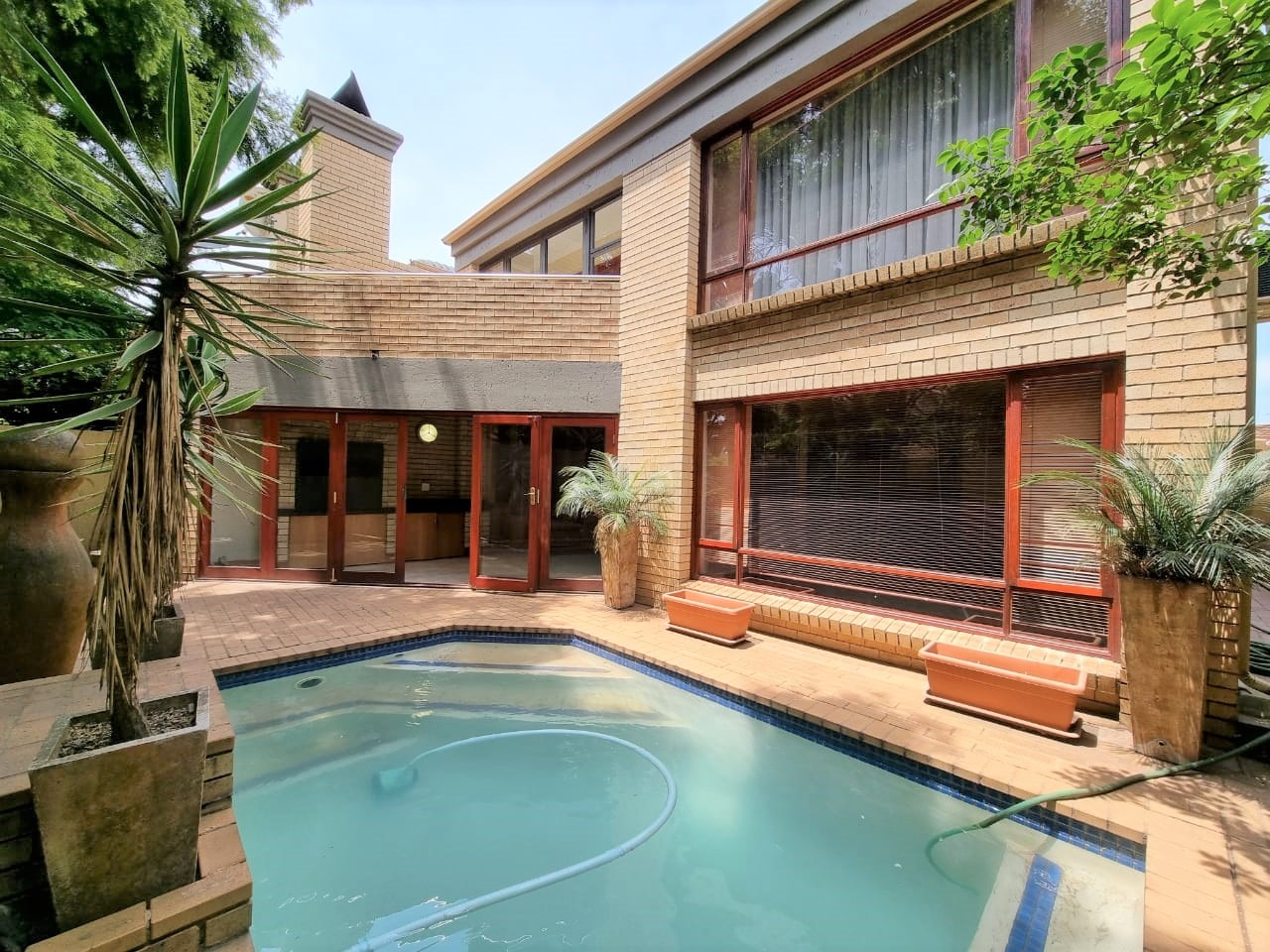 Property for sale in Lakefield RE/MAX™ of Southern Africa