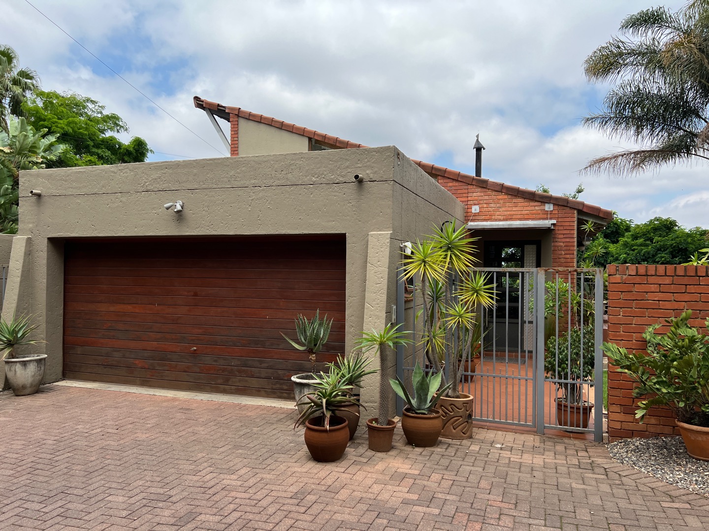 3 Bedroom House For Sale in Erasmuskloof RE/MAX™ of Southern Africa