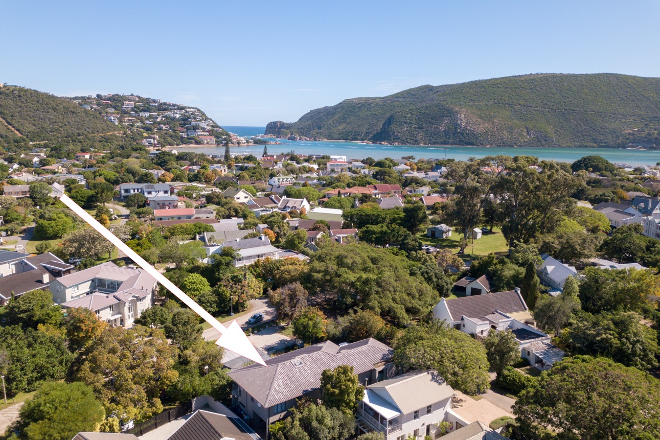 5 Bedroom House For Sale in Leisure Isle RE/MAX™ of Southern Africa