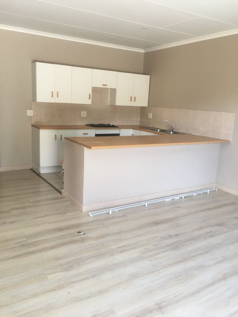 apartments and houses to rent in parkmore sandton re max