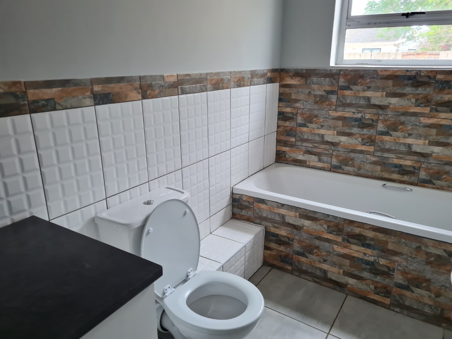 2 Bedroom Apartment / Flat To Rent in Bluewater Bay RE/MAX™ of