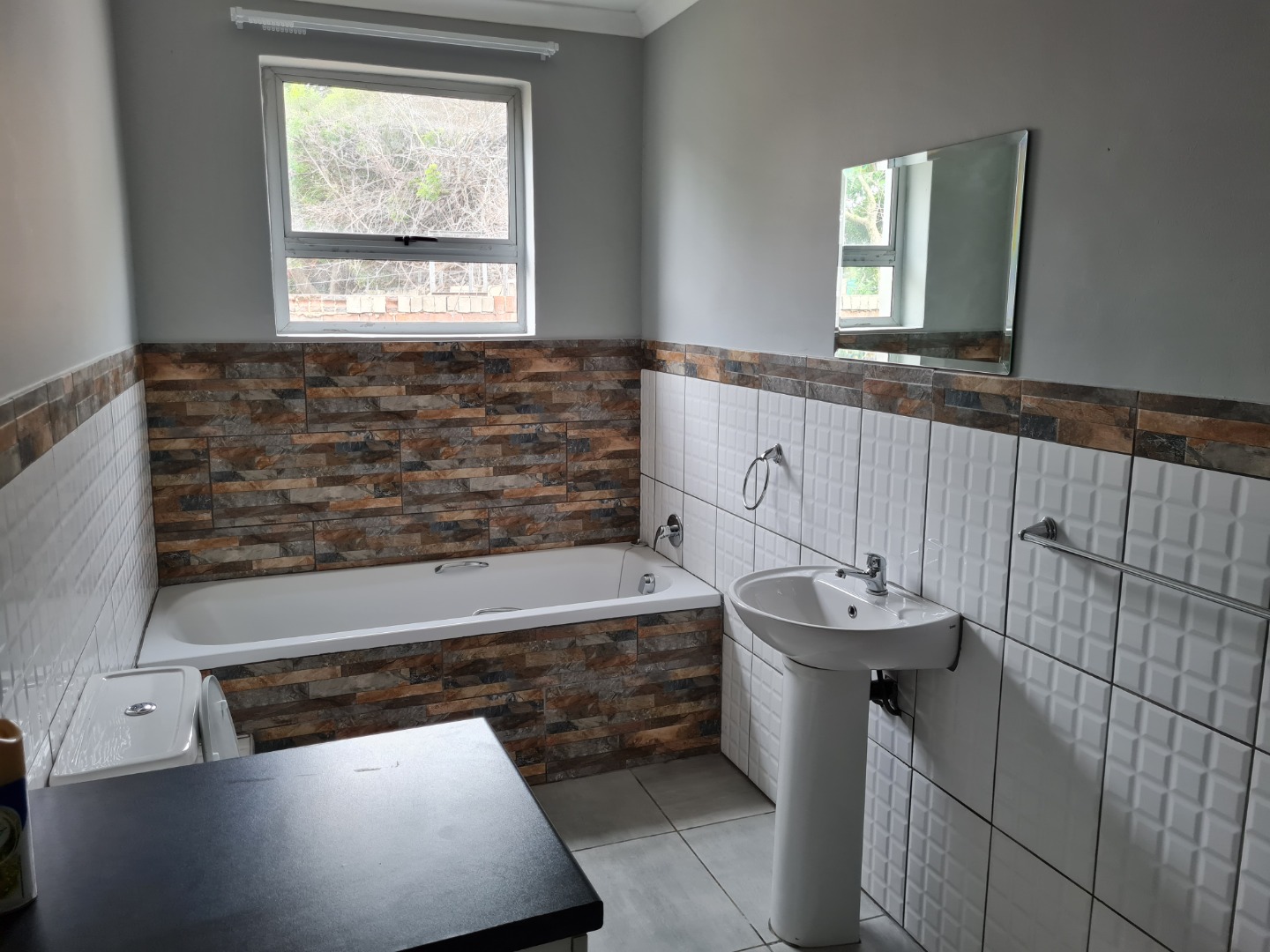 2 Bedroom Apartment / Flat To Rent in Bluewater Bay RE/MAX™ of