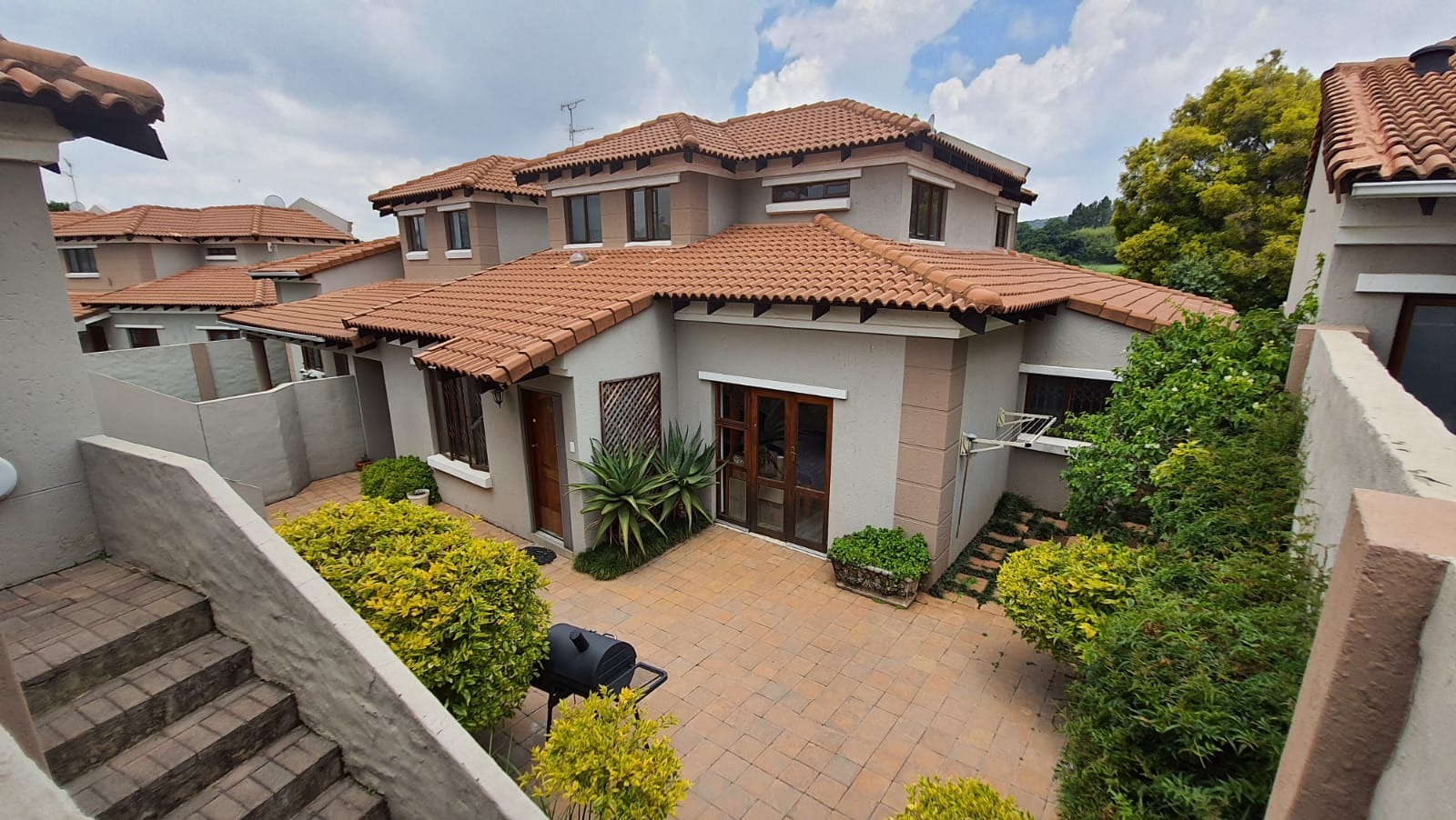 3 Bedroom Townhouse For Sale in Sandringham RE/MAX™ of Southern Africa